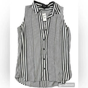 Express NWT Black  & White Striped Sleeveless button down blouse Size S